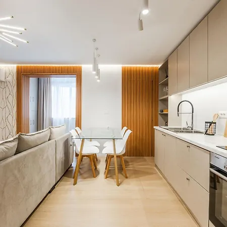 Apartmán Urban Chic Terrace & View By Pikhost Tirana