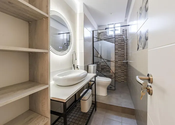 Apartmán Urban Chic Terrace & View By Pikhost Tirana