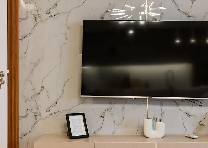 Urban Chic Terrace & View By Pikhost